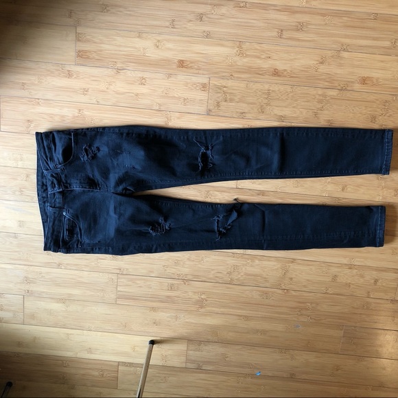 Distressed black jeans - Picture 3 of 4